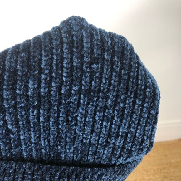 Sweaty Betty Chenille Bobble Hat Blue White  Pom Pom One Size - Picture 5 of 8